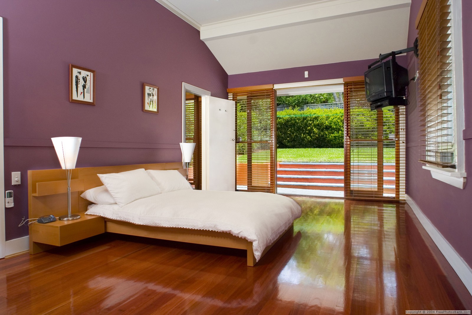 Bedroom Cleaning Hardwood Floor Light Bed Clear Clutter Organized.jpg