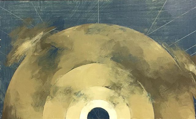 An image of psychological health?
.
#geometricabstraction #circles #goldenpaints #gradient #painting