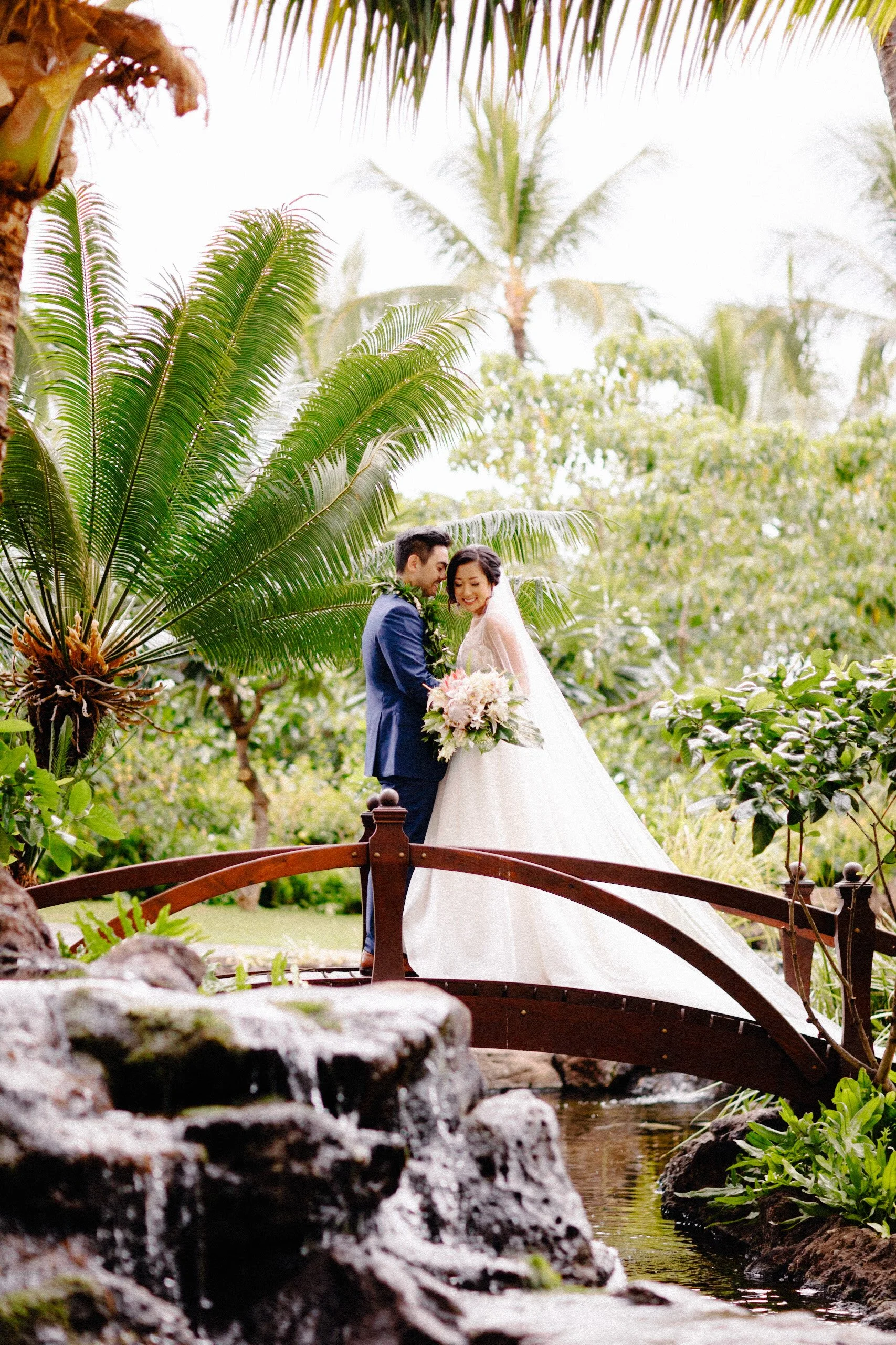 Best-Hawaii-Wedding-Photographer-264.jpg