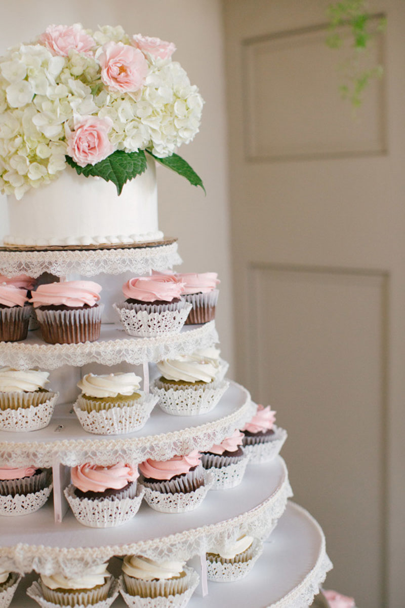 Wedding cup cakes