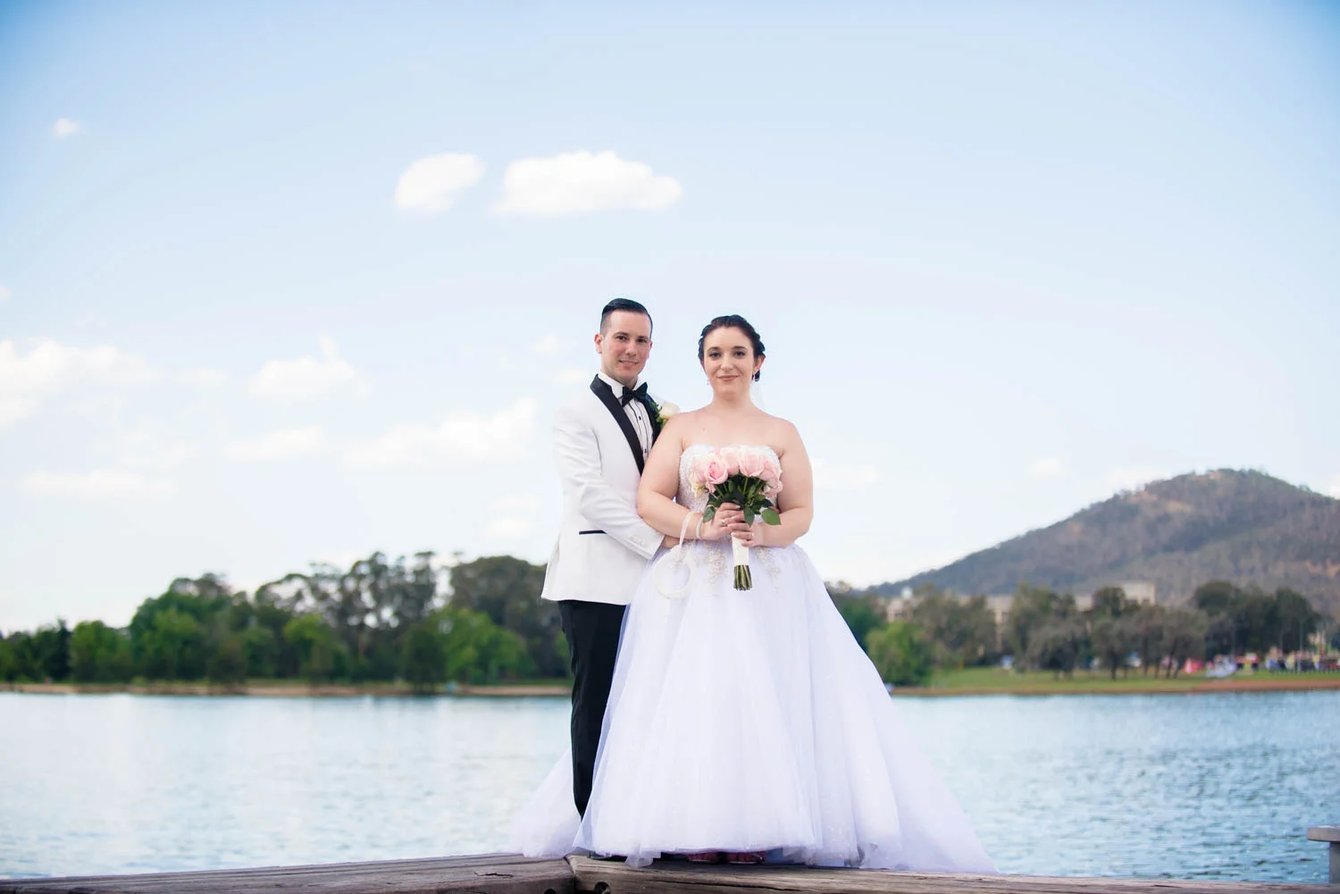Canberra Wedding Photo & Video St Raphael's Catholic Church & Southern Cross Club Woden - David & Sonja 