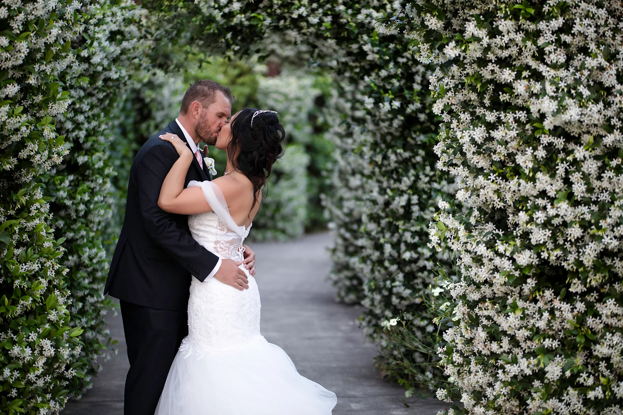Parkwood Village Wedding Photo &amp; Video