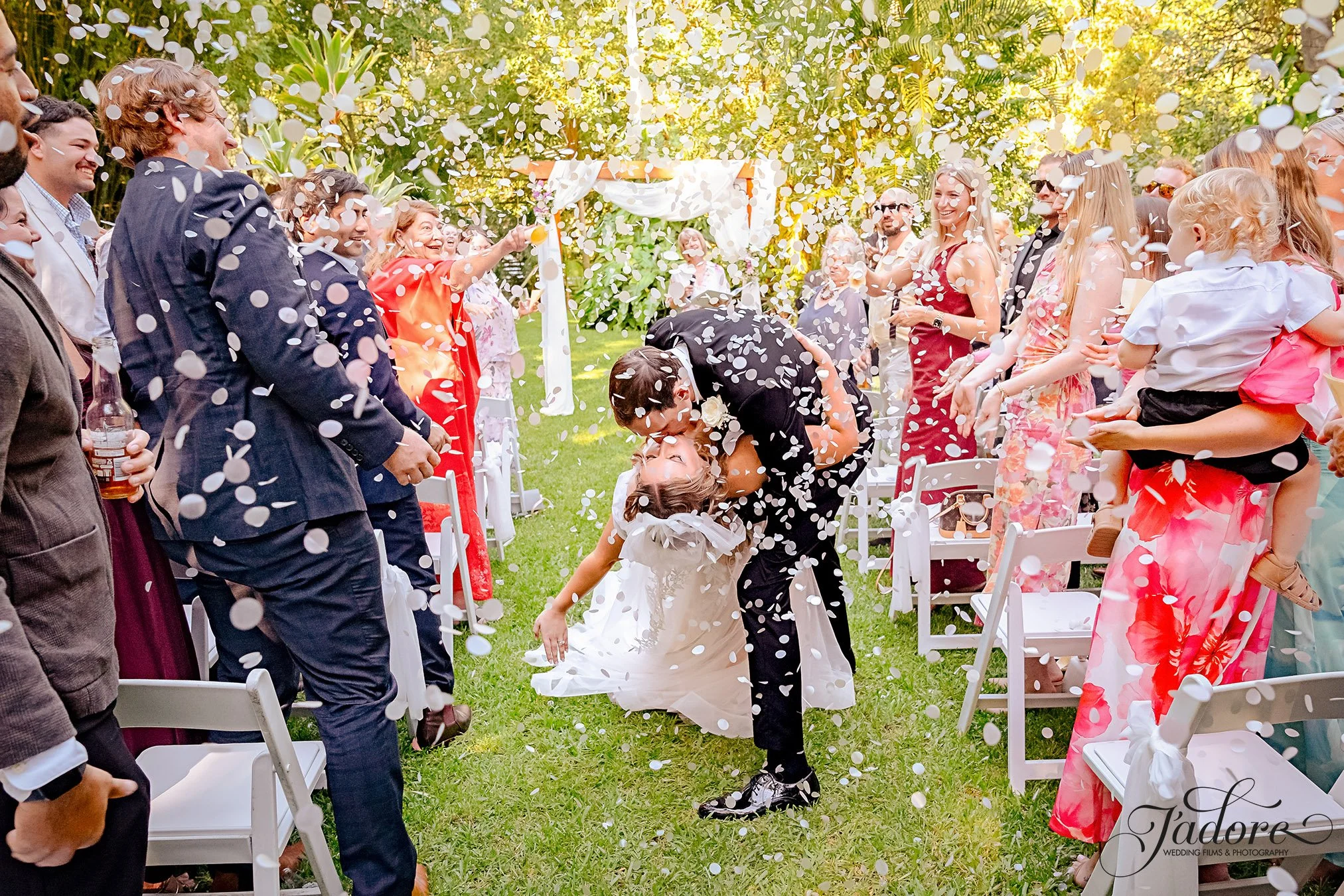 DSC01264 WEB LOGO.jpg