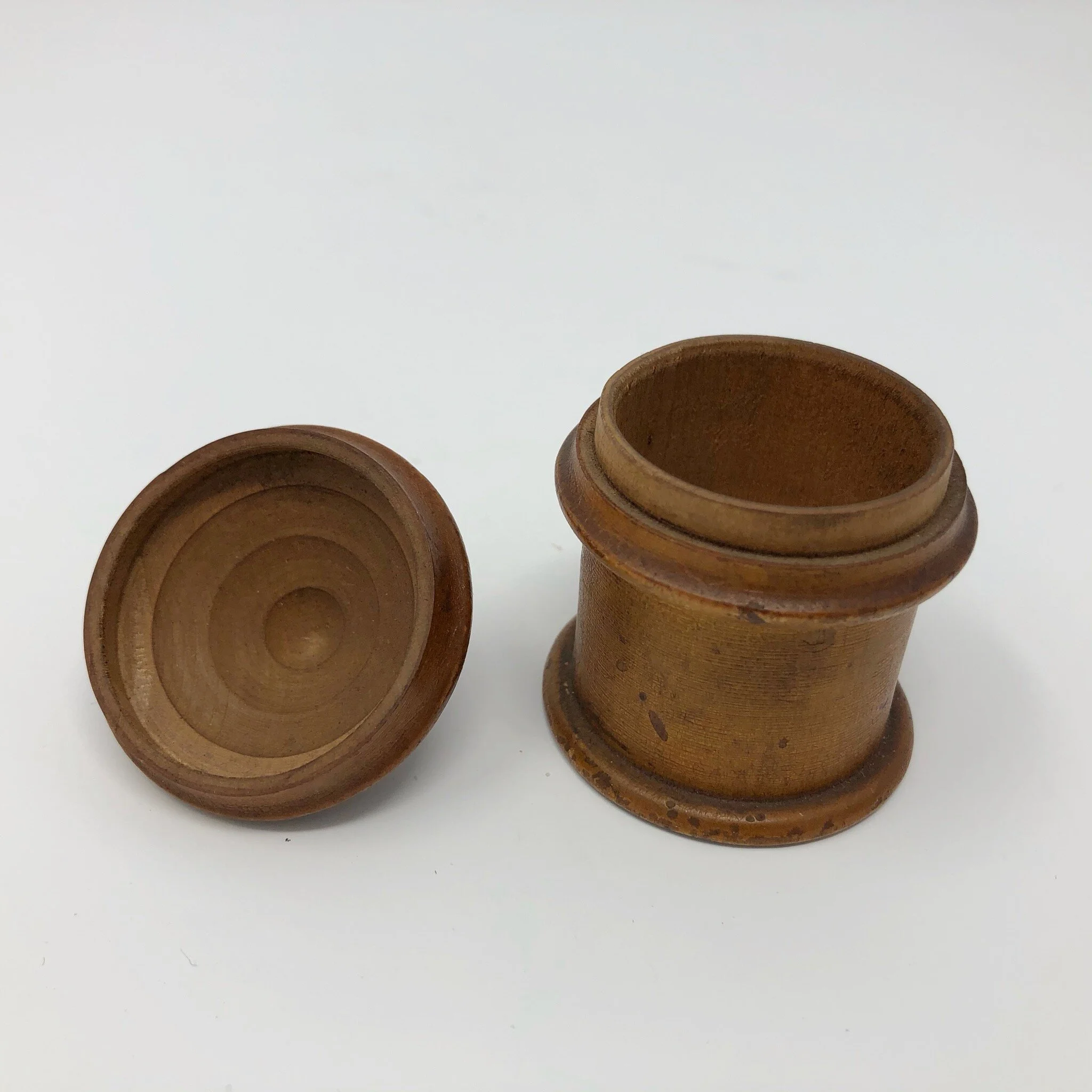 Small Wooden Object 1 Photo 3.JPG