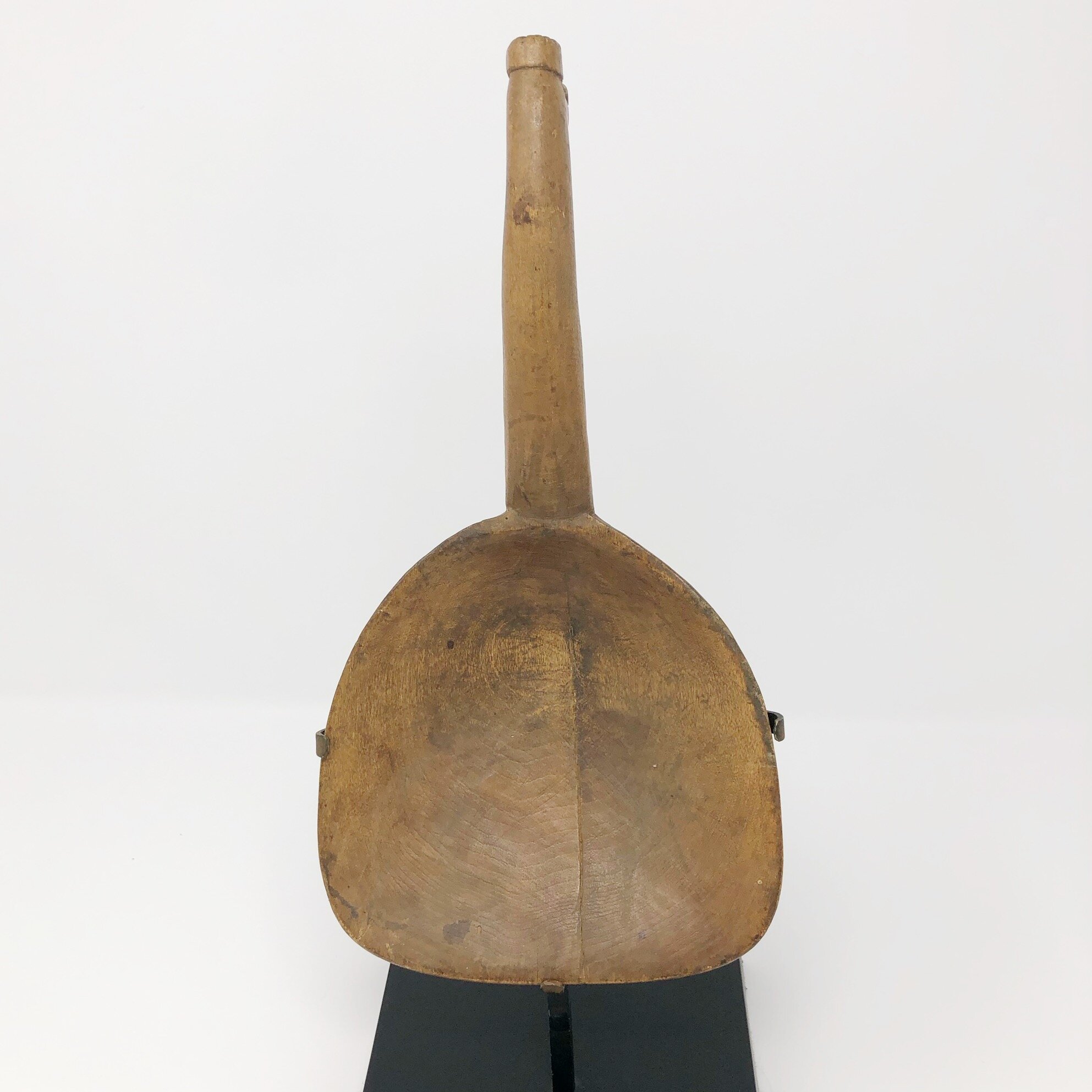 ladle with boot frontal view.JPG