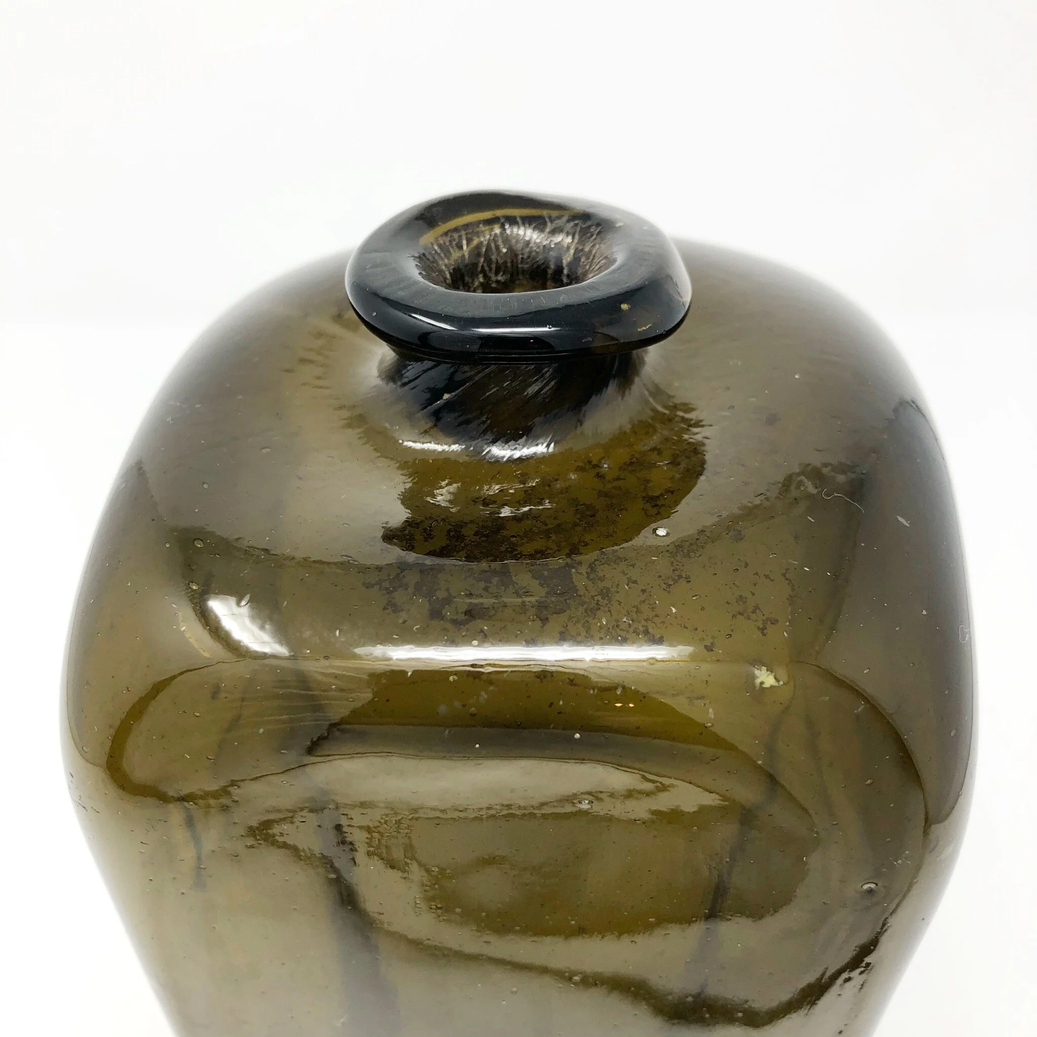 brown bottle top view.JPG