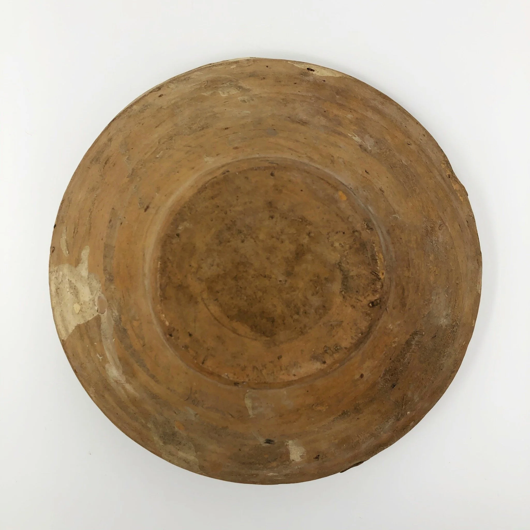 yellow pottery bottom .JPG