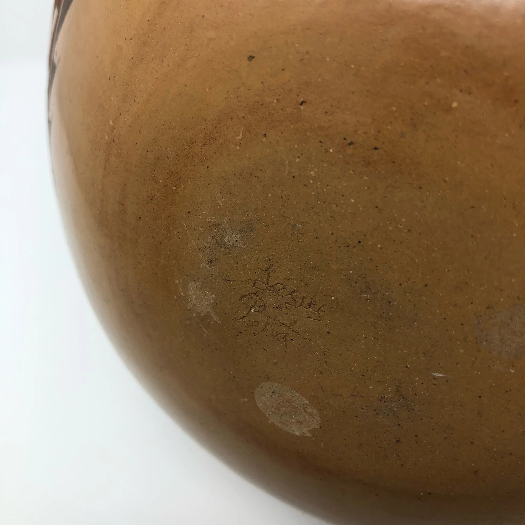 Mexican Pottery Bottom.JPG