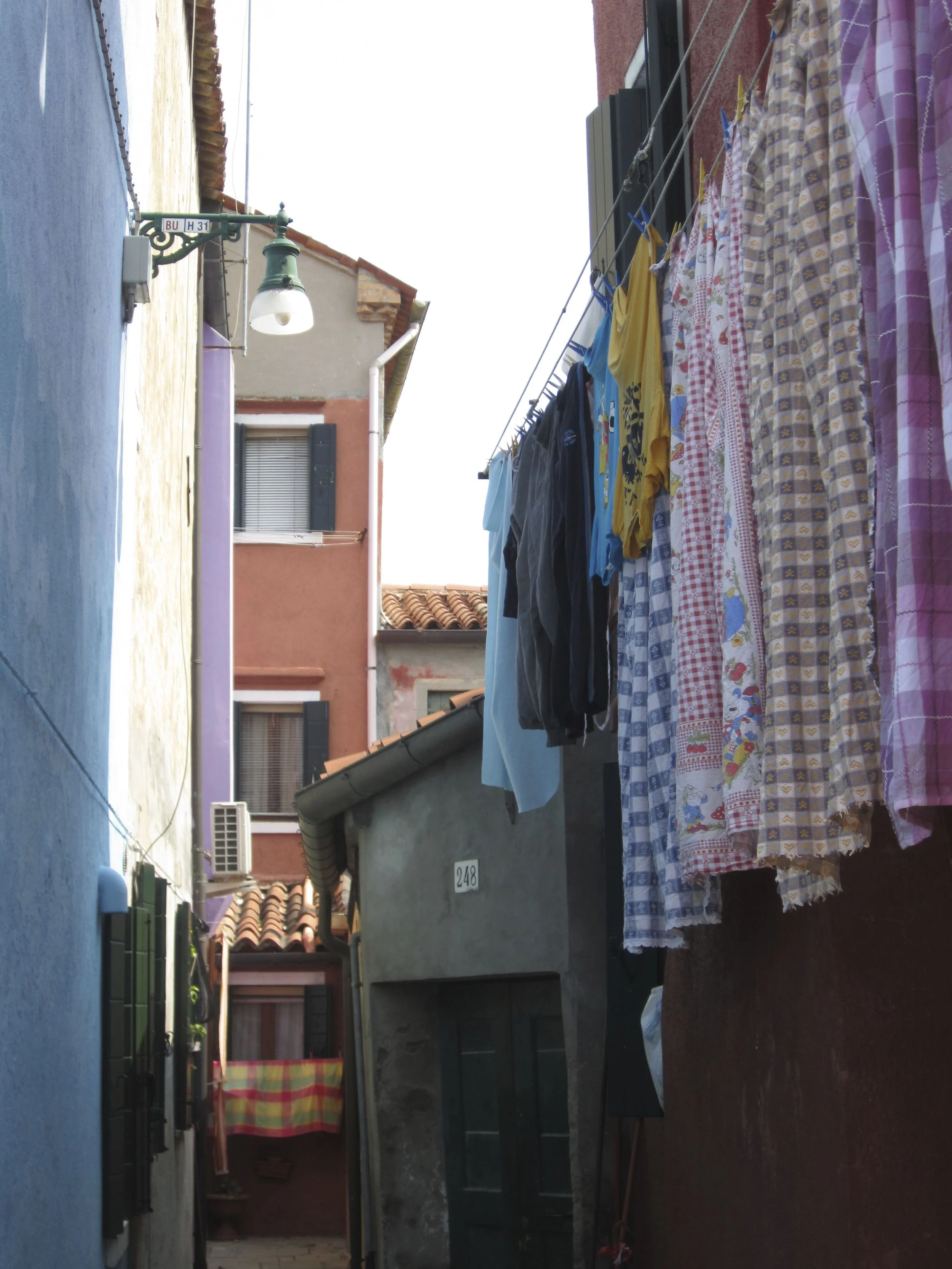 burano and laundry.jpg