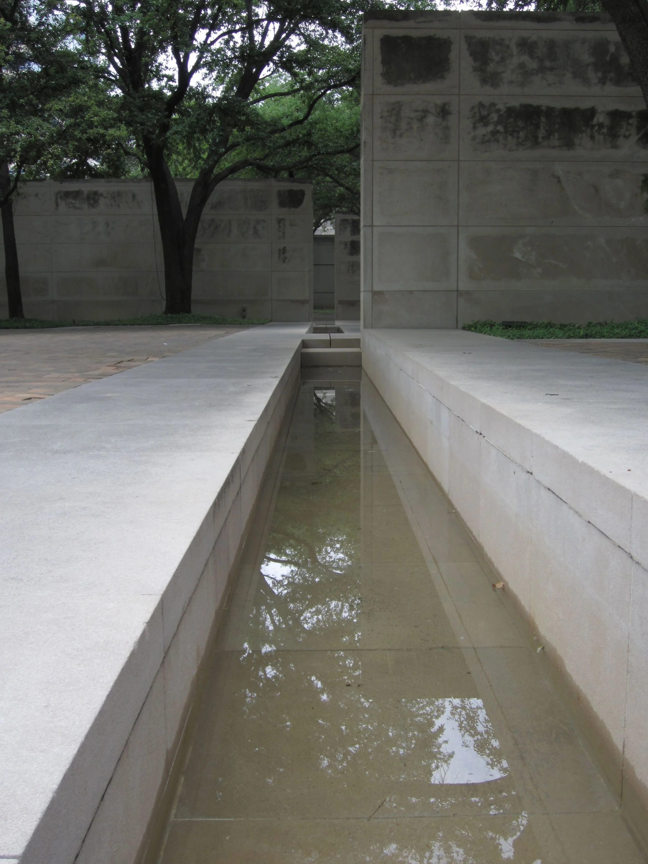 Runnel_dallas museum.jpg
