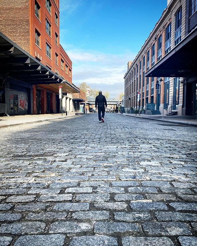 I leave my apartment for a long walk every weekend to see the city empty and cobble together a series of photos for the week. 
#newyork #covid19 #meatpackingdistrict #gansevoort #coronavirus #nyc  #streetphotography #tinypersoninframe #emptystreets #