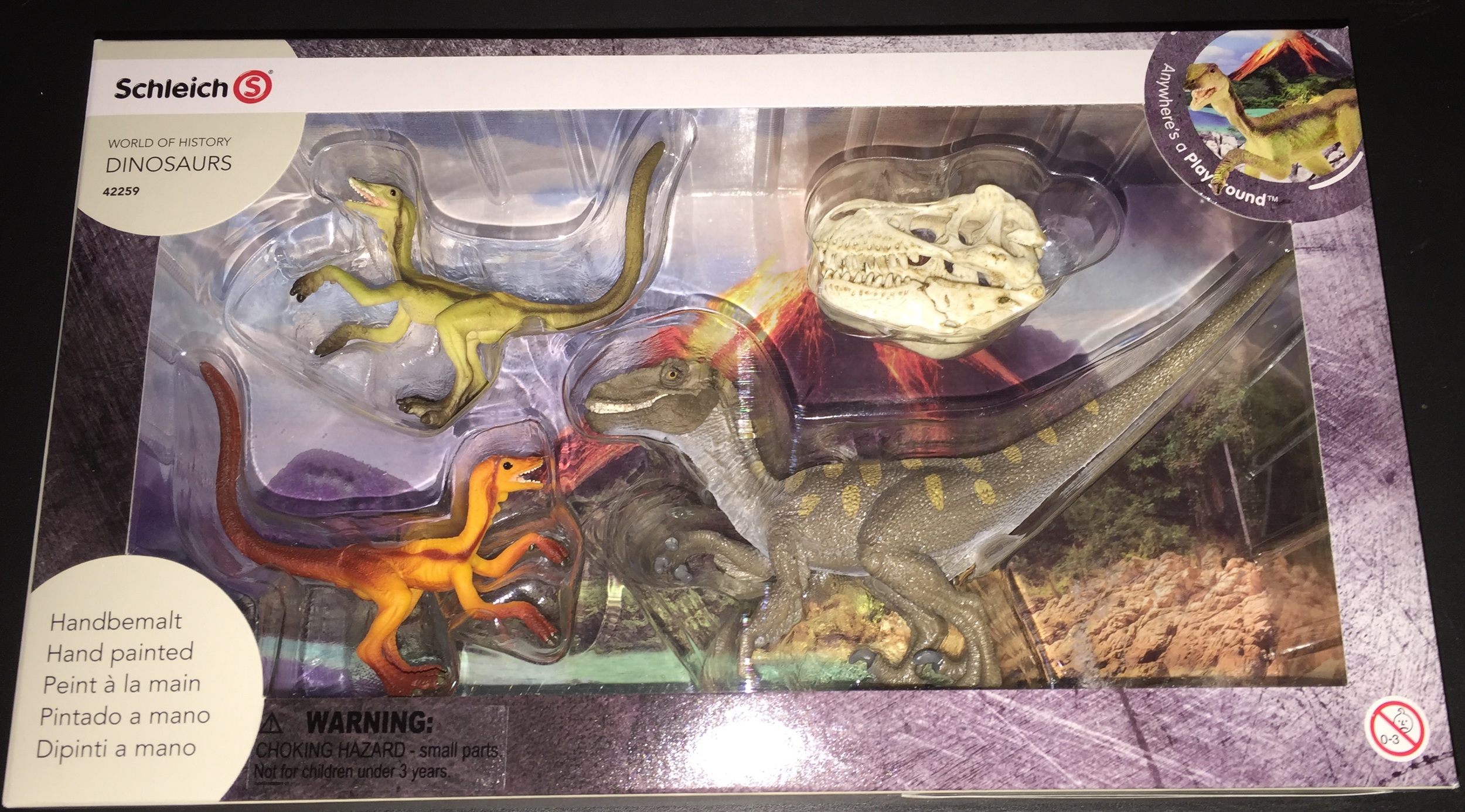 Velociraptor on the Hunt playset from Schleich
