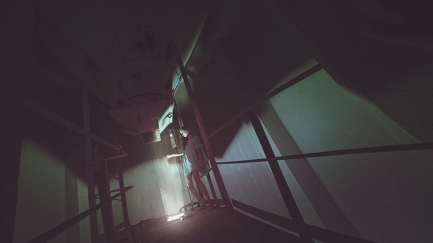 chamber_by_seenew-d3lcv0k.jpg