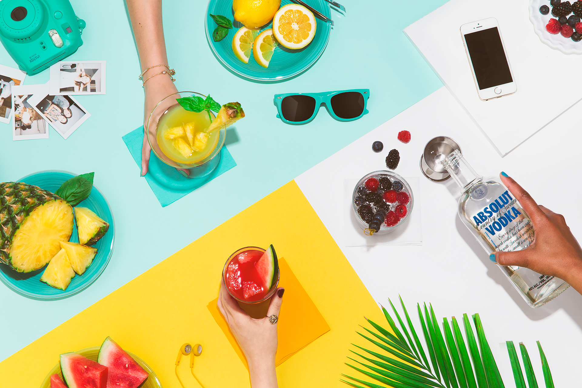 absolut_frozen-fruit-garnishes_header.jpg
