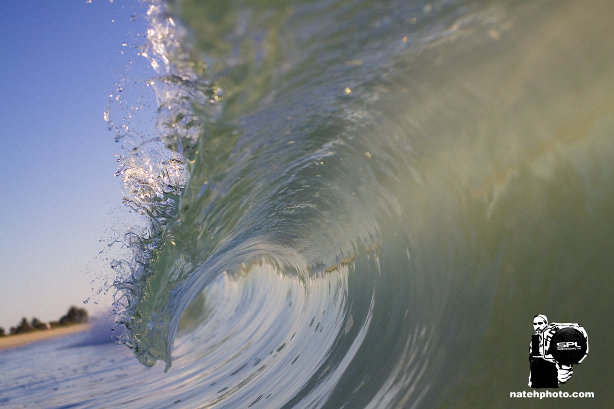 _MG_8781_VeroBeachShorebreak_natehphoto_nathanielharrington.jpg