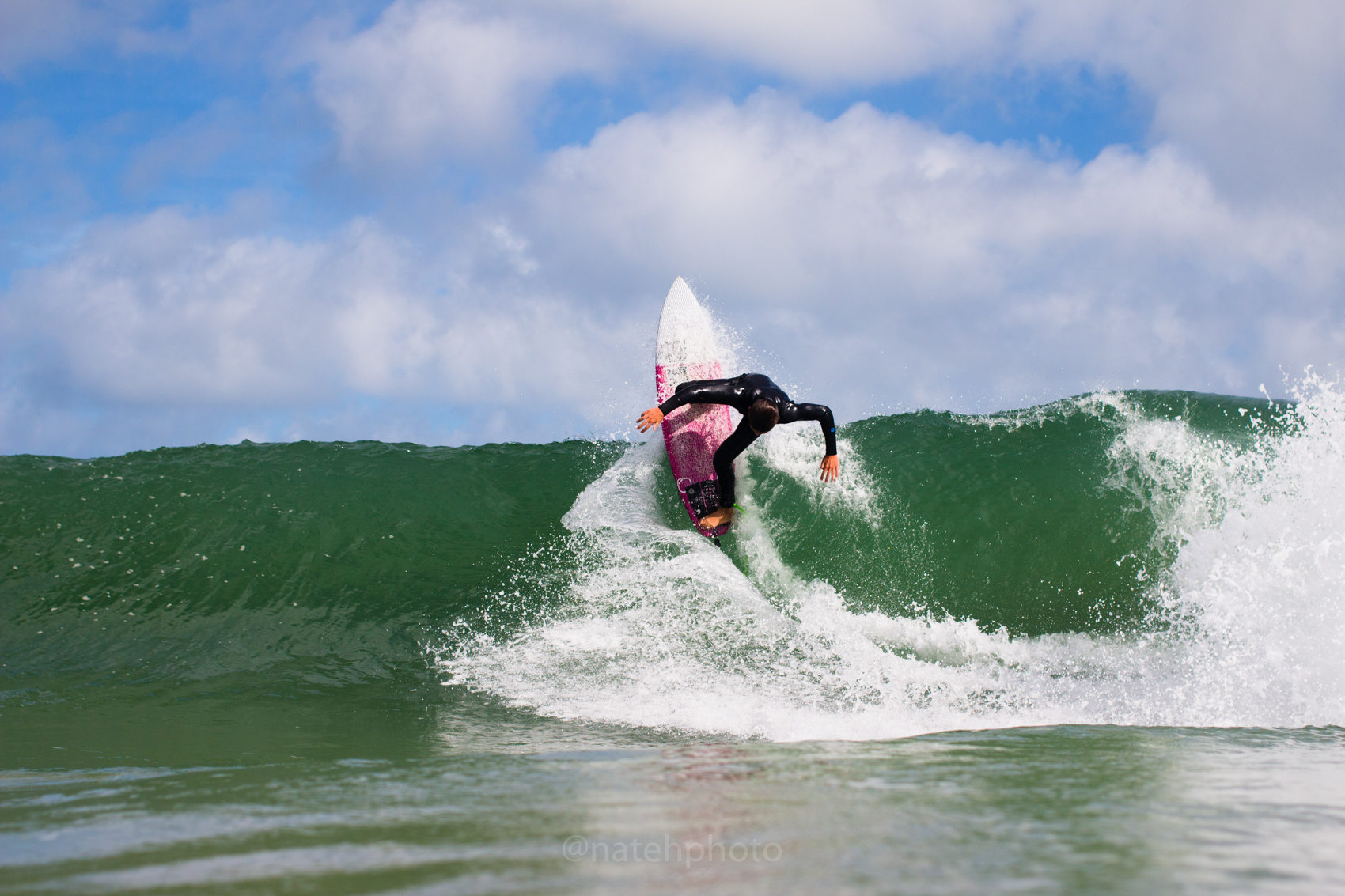 Bobby getting nice and vertical! 
