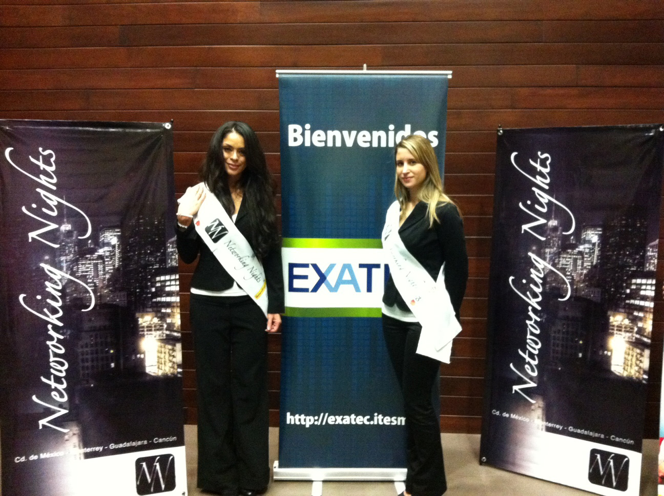 Puedes realizar los eventos en tus instalaciones o anunciarte en los eventos ya establecidos.