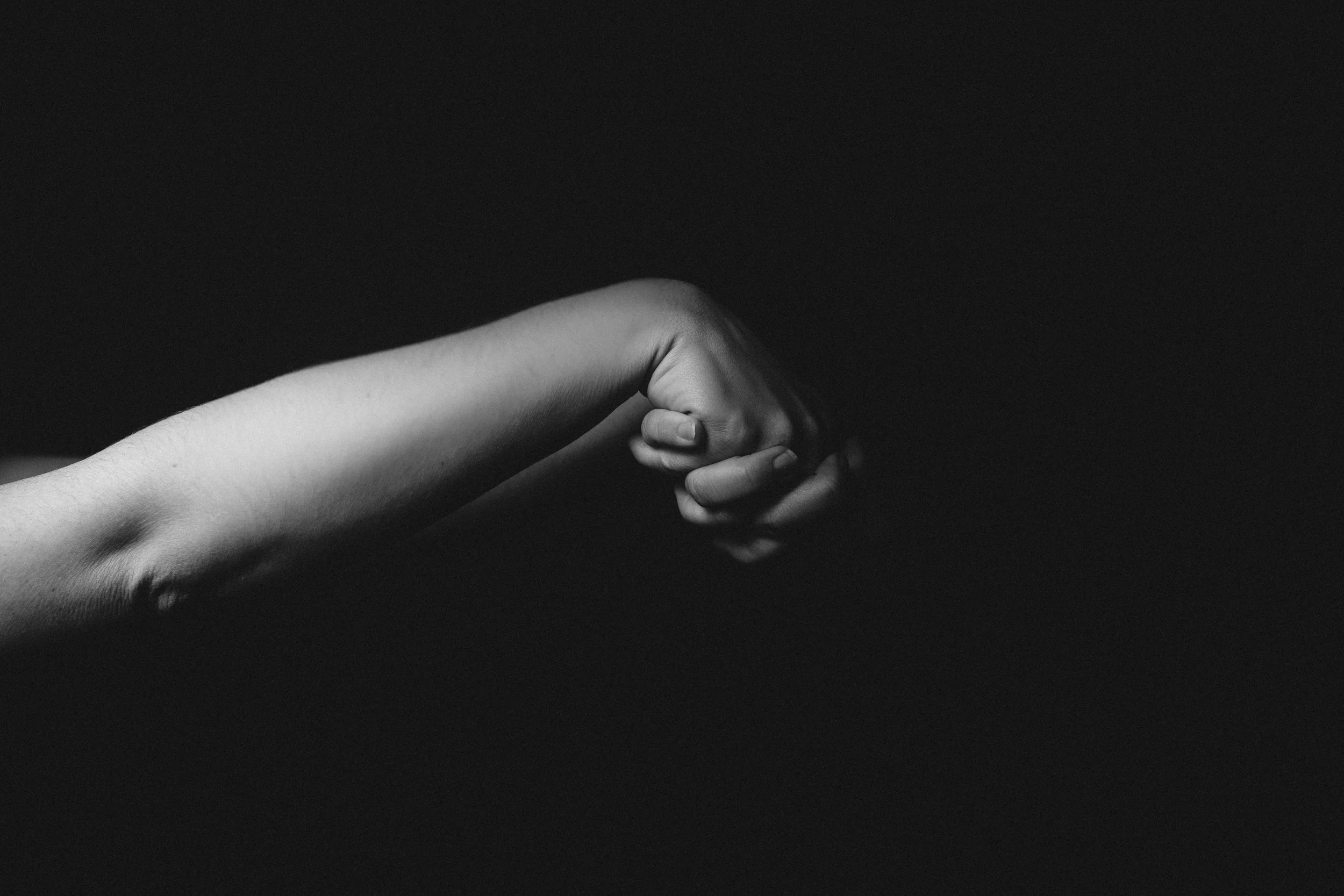 Isis Graham | Hands