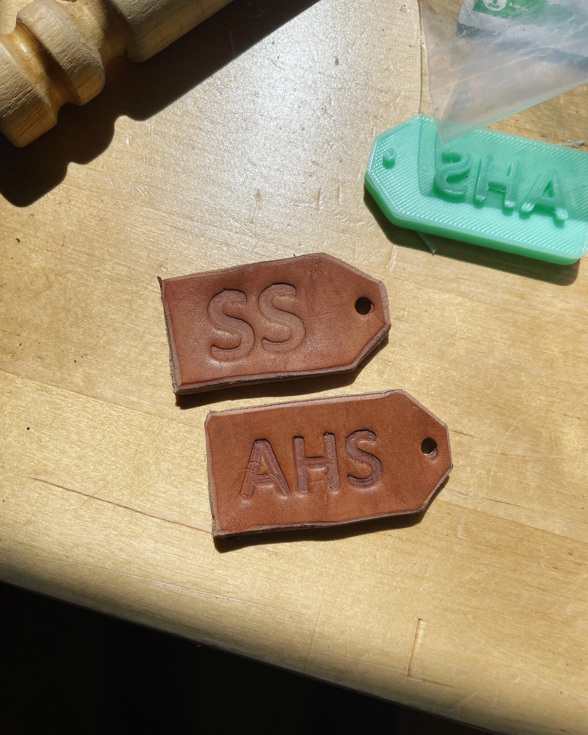 BA9C9B1C-E2C5-4C53-A45C-DECEA6891FDF