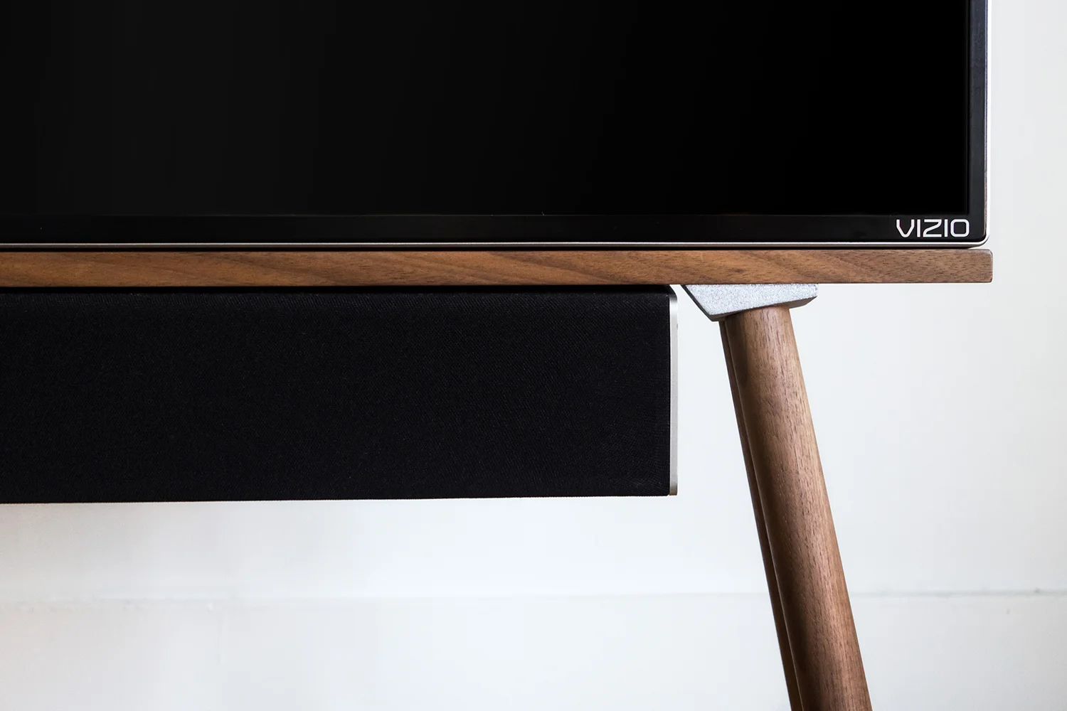 tv-stand-2.jpg