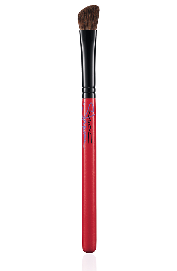   BRUSH 275SE MEDIUM ANGLED SHADING     PHP 1,760  