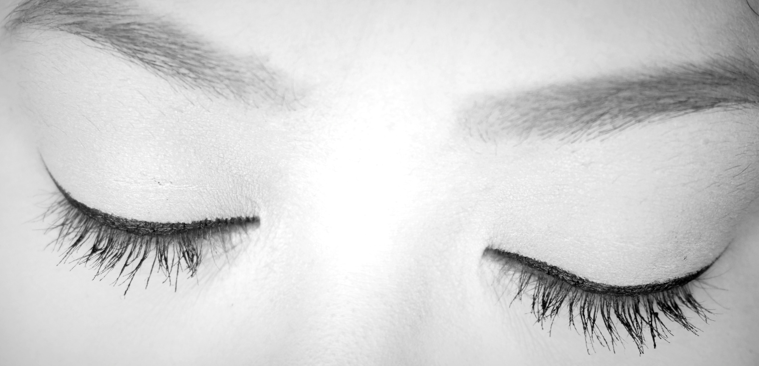 I swear I don't have this many lashes! Rendered the photo in black and white so you can see this miracle more clearly.