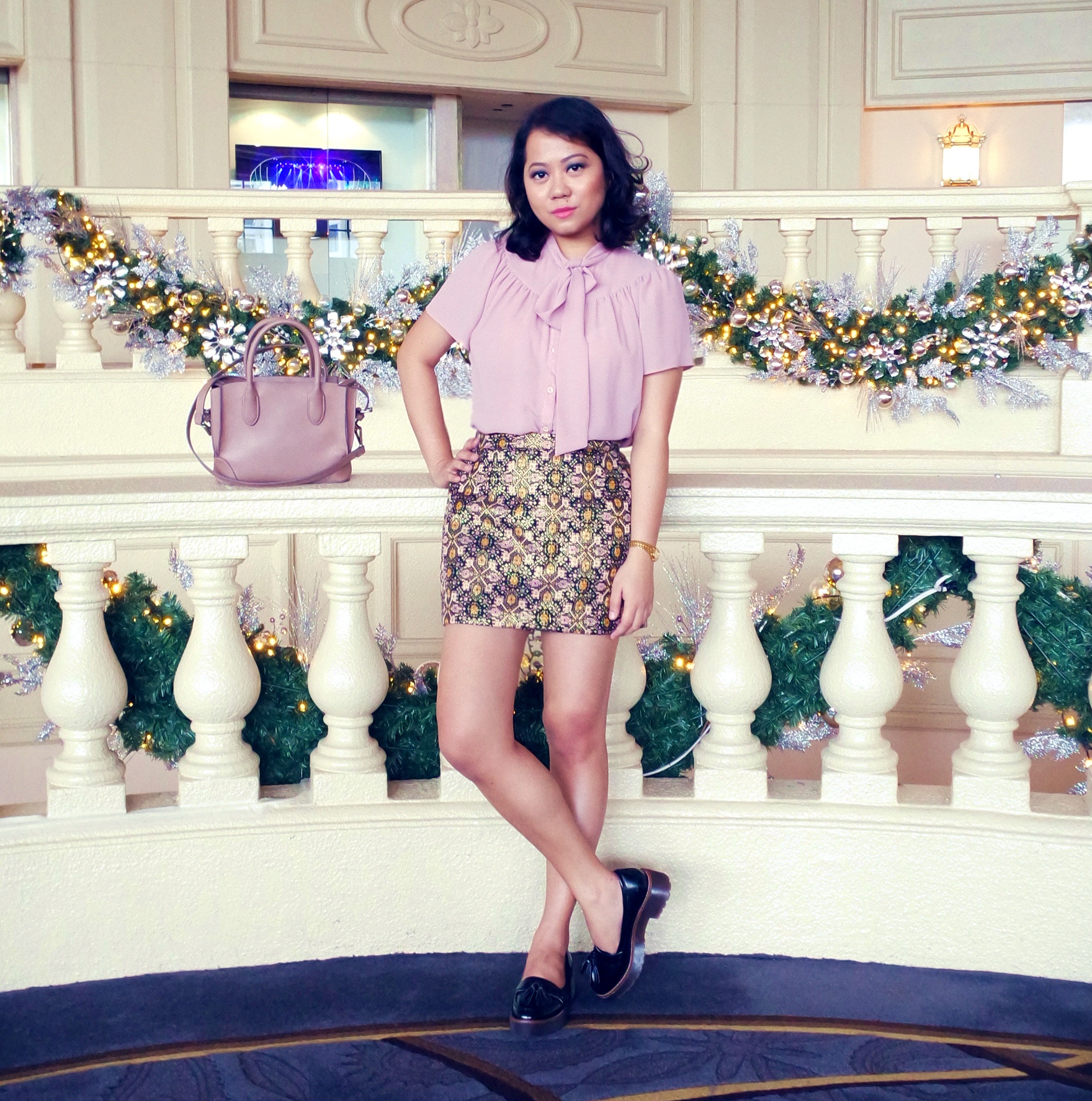 Thrifted top, Zara satchel, Forever 21 skirt and shoes