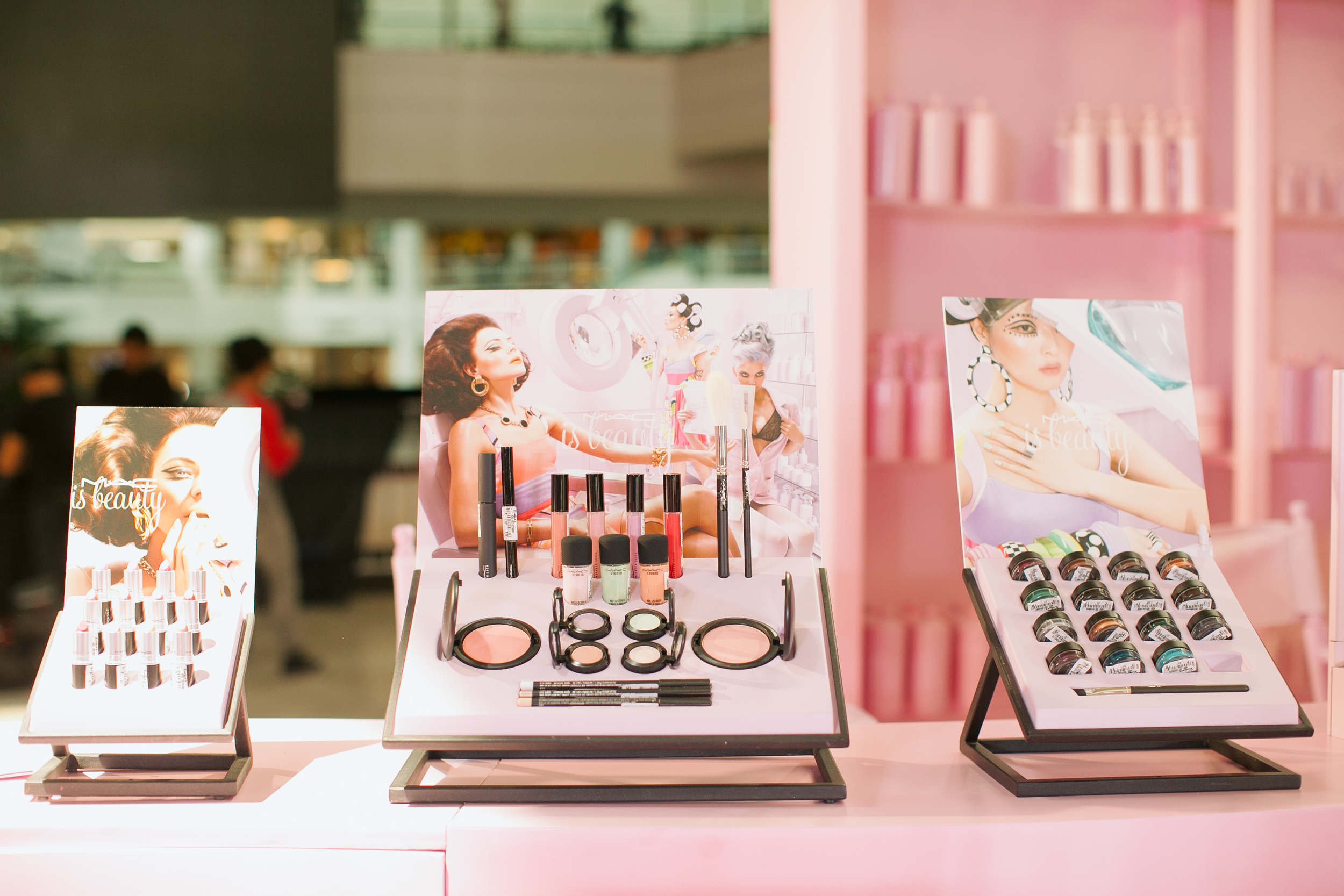  MAC is Beauty is now available in your fave MAC counters - you better rush before the prettiest shades get sold out. 