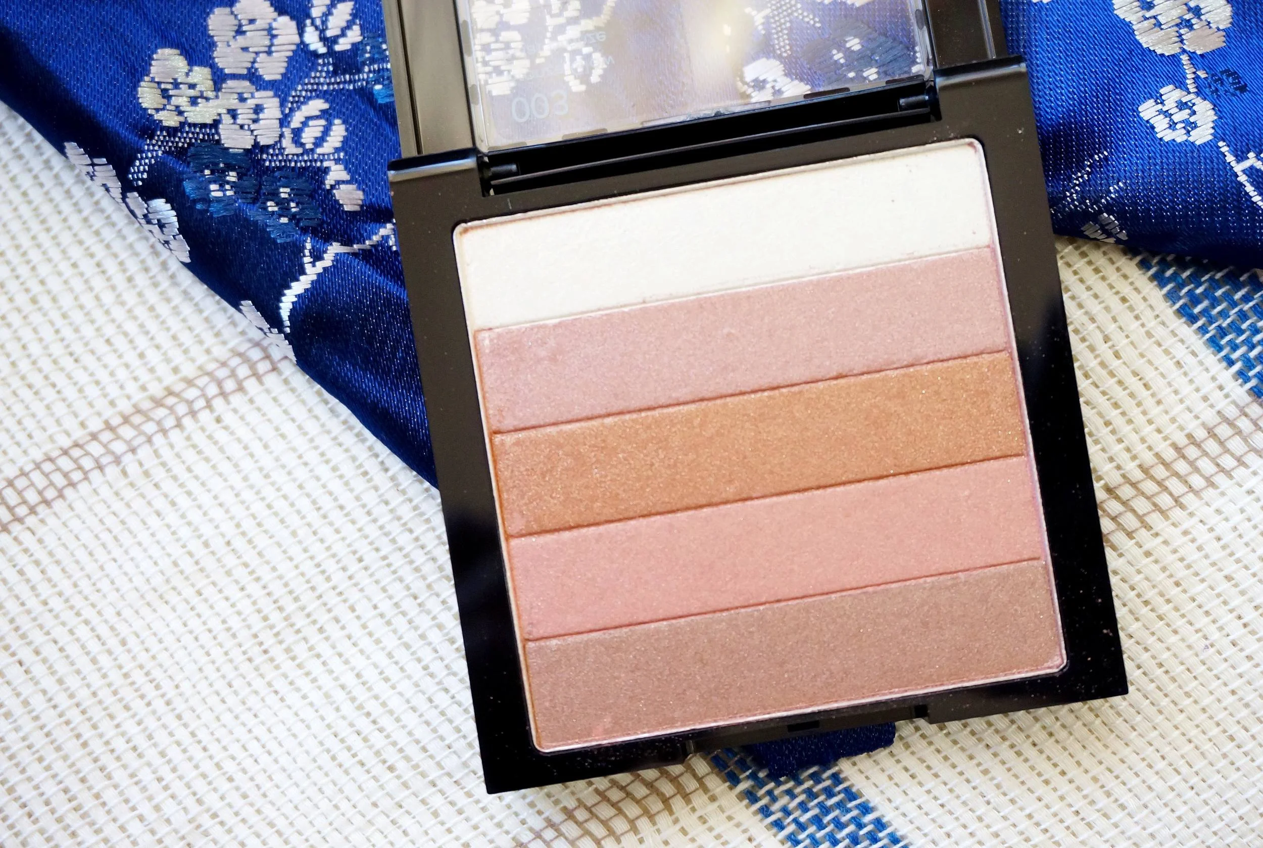 Quickie Revlon Highlighting Palette in Bronze Glow — Project Vanity