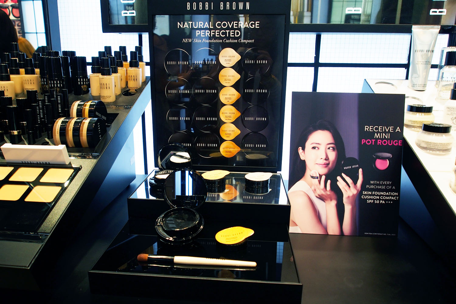 Bobbi’s newest Skin Foundation Cushion Compact on display (we've reviewed it here !)