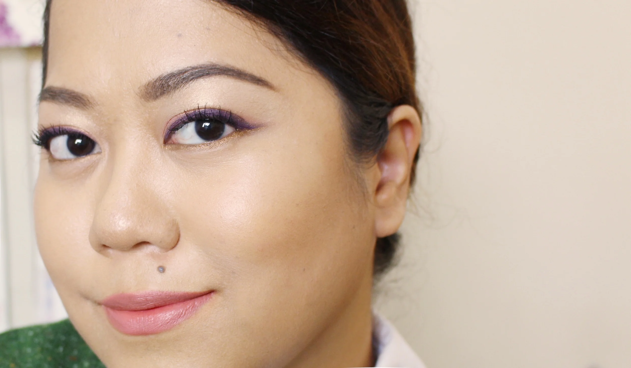 In this look, I am wearing M-80 on my upper lids and ME-42 on my waterline. Such a pretty combo!