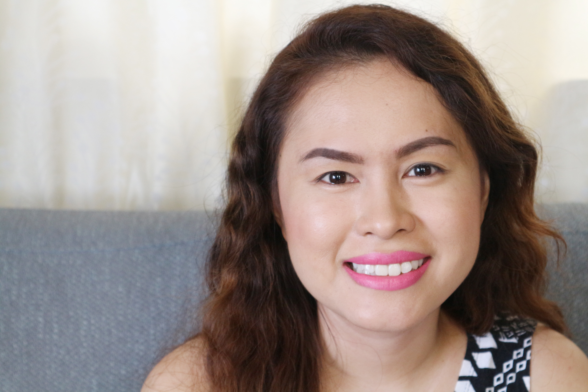 Crystal wearing the K-Palette Lasting 2-Way Eyebrow Liquid Pen