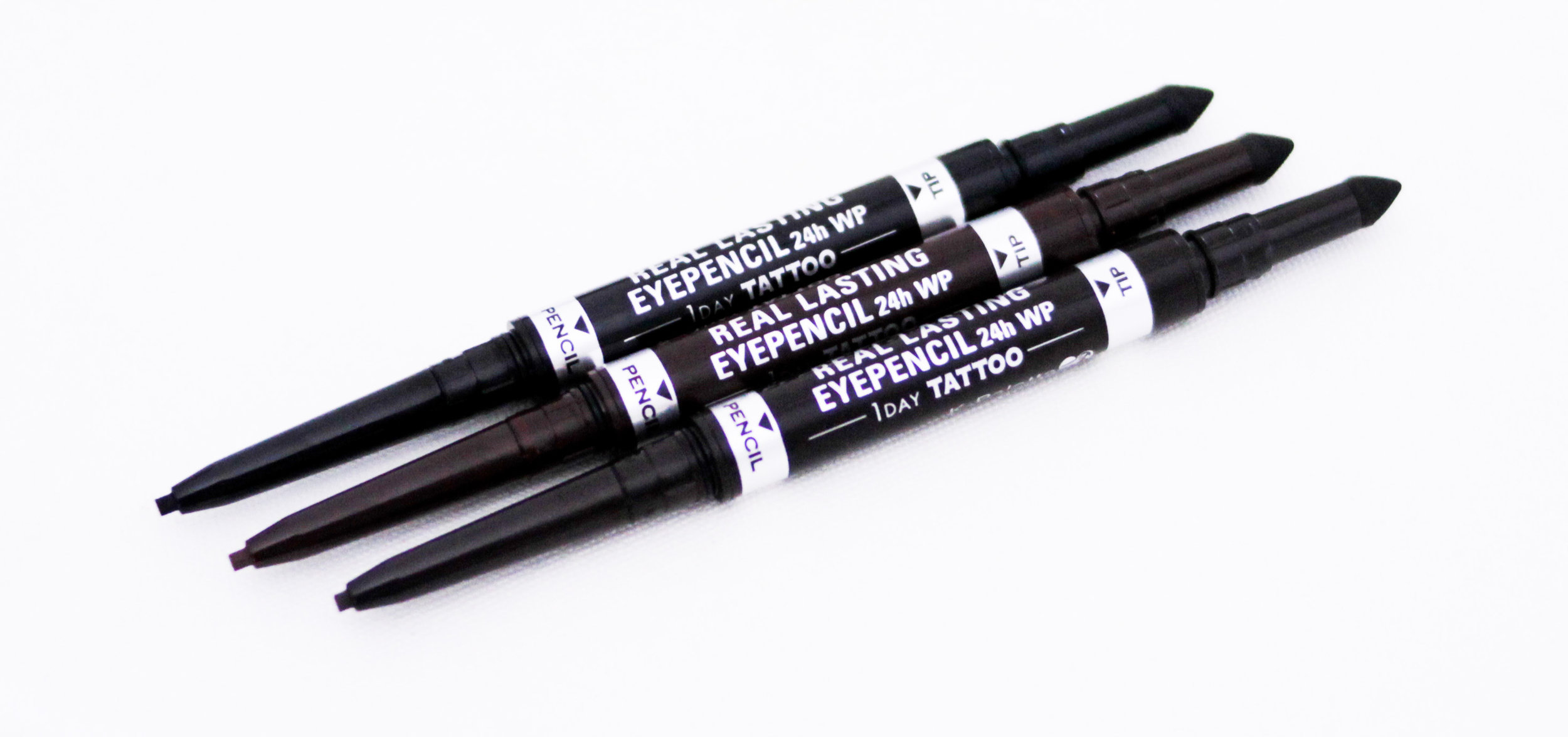 The pencil includes a pointed sponge to help you clean up your line. Make sure to clean it regularly or else the accumulated product would just mess up your work!
