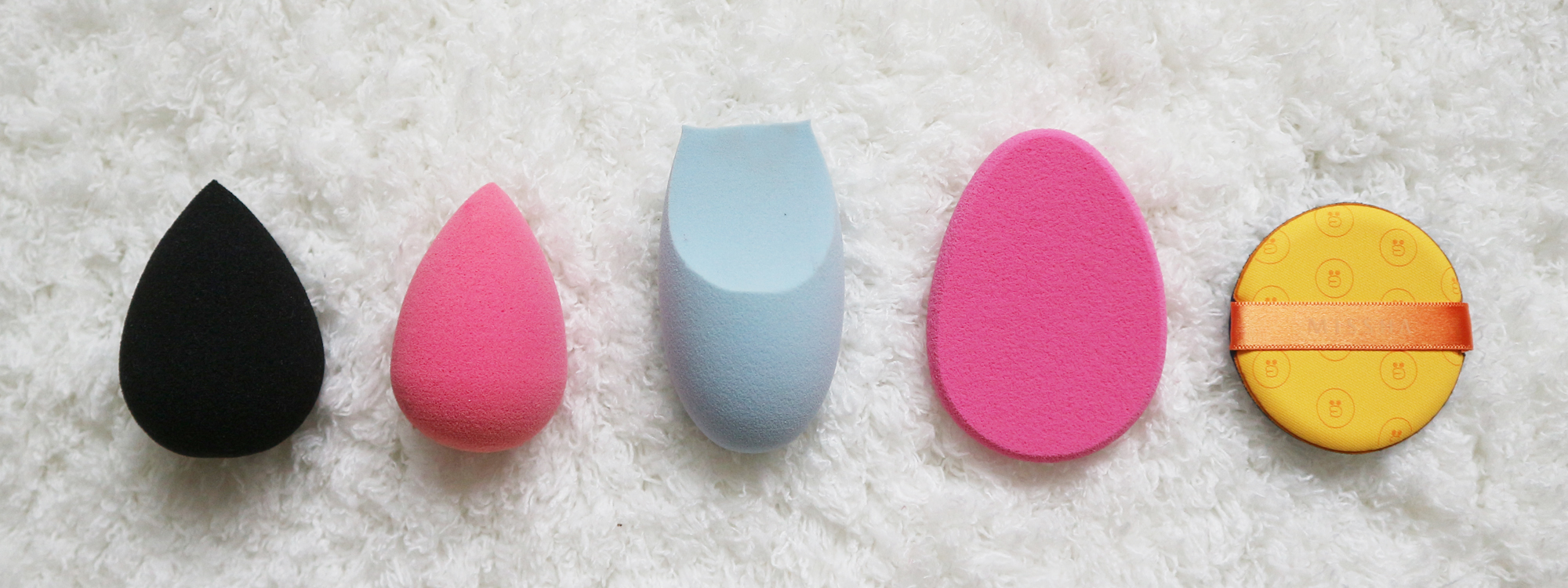 If you can't decide between your Silisponge and BeautyBlender