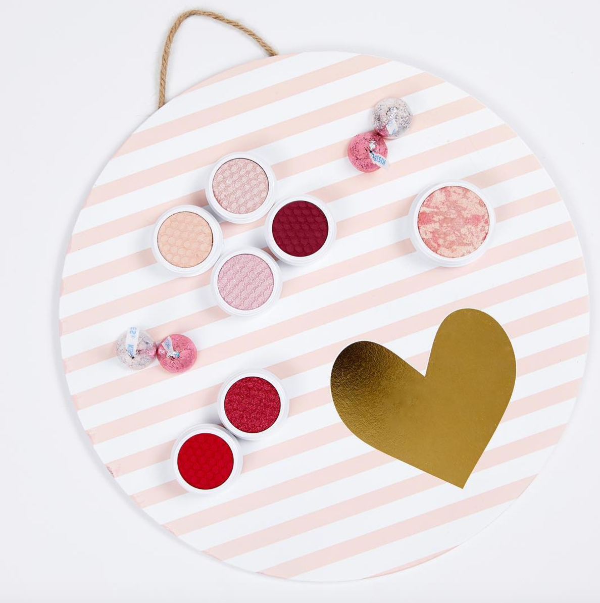 Image via Instagram user @colourpopcosmetics