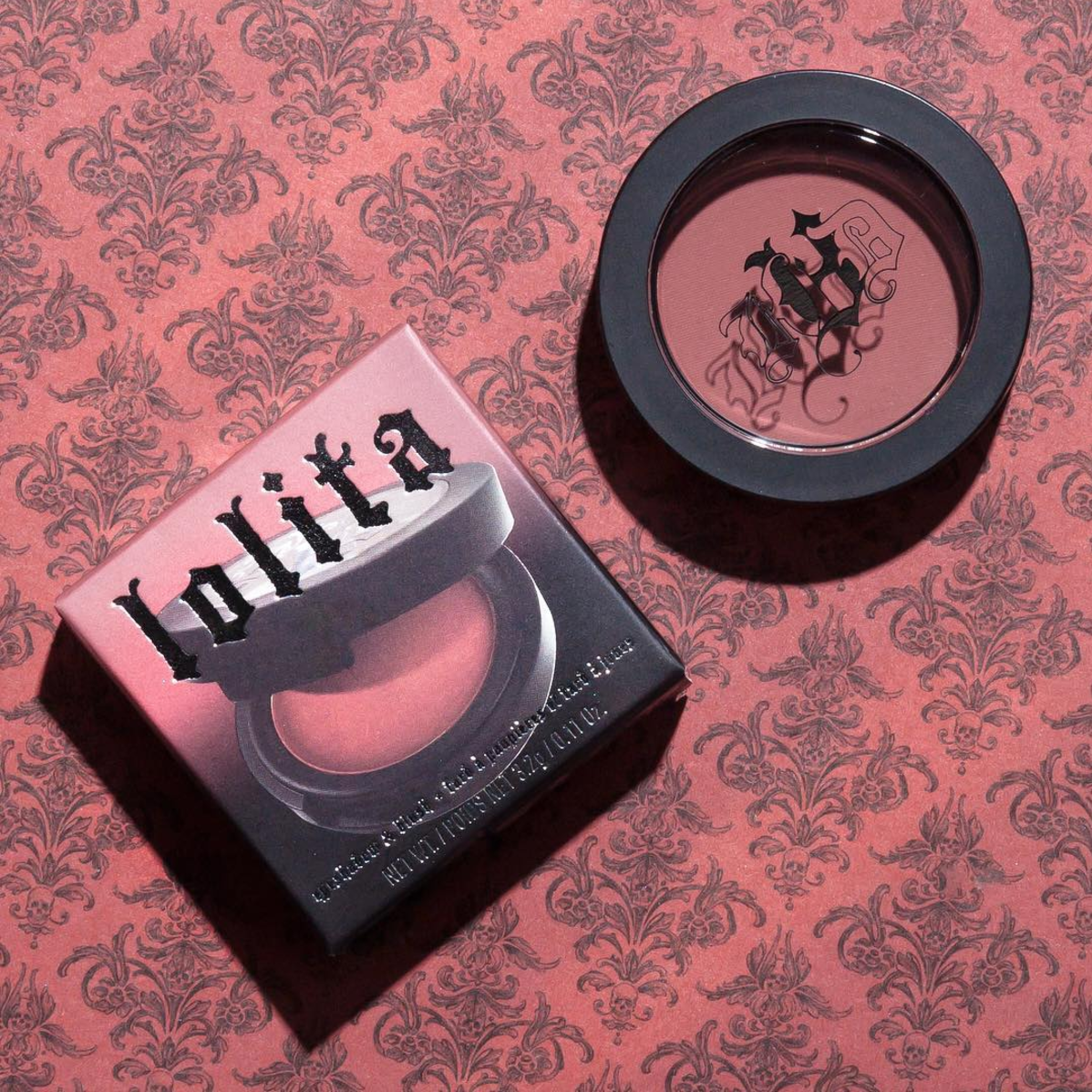 Image via Instagram user @katvondbeauty