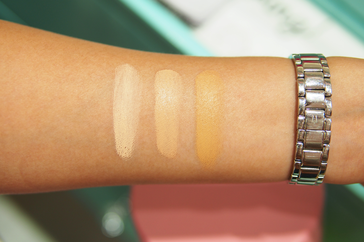 Unblended swatches of the Benefit Boi-ing Airbrush Concealer in #1, #2, #3