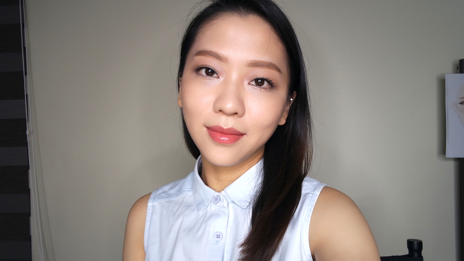 Gloss (Essence XXL Shine Lip Gloss in True Love )