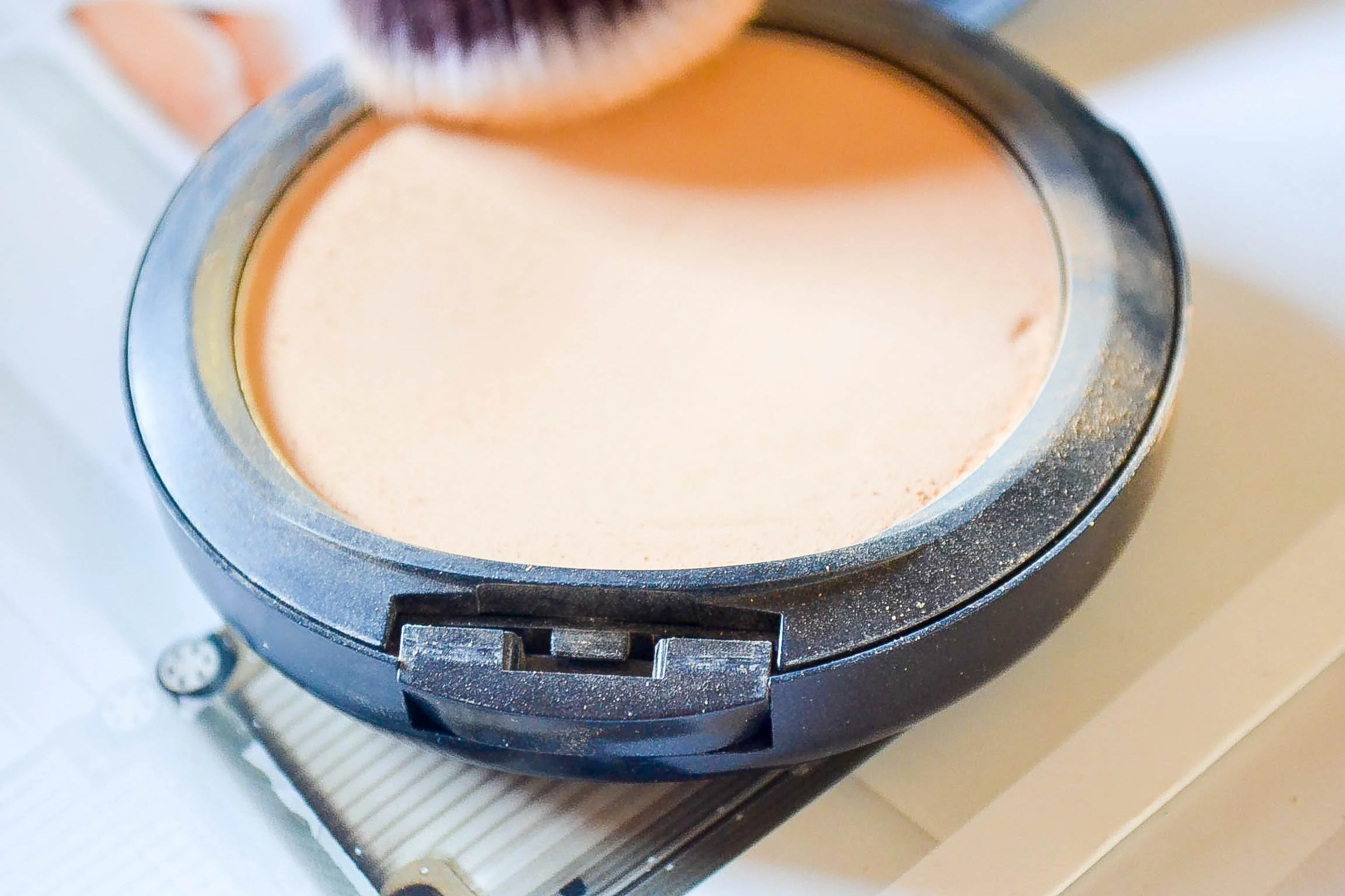 MAC Studio Fix Powder Plus Foundation