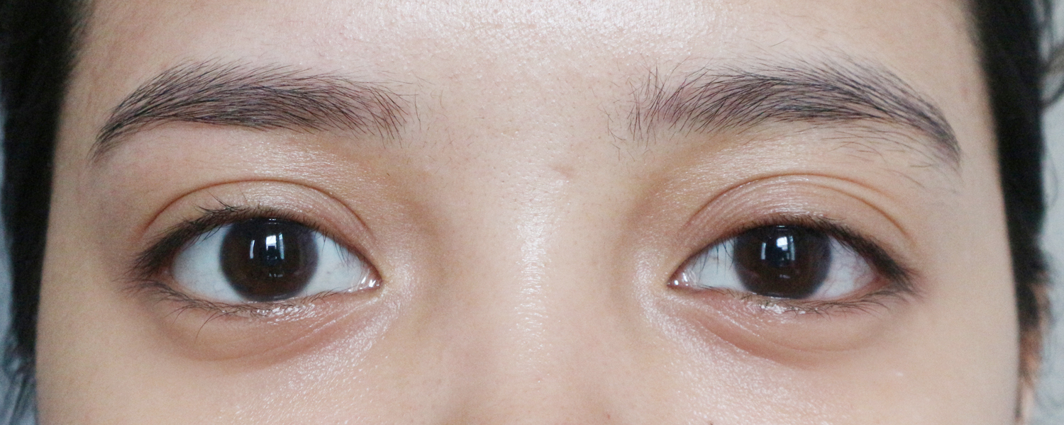 What a difference a well-groomed brow makes! Bare, just-cleaned brows on the left and month-old ungroomed brows on the right