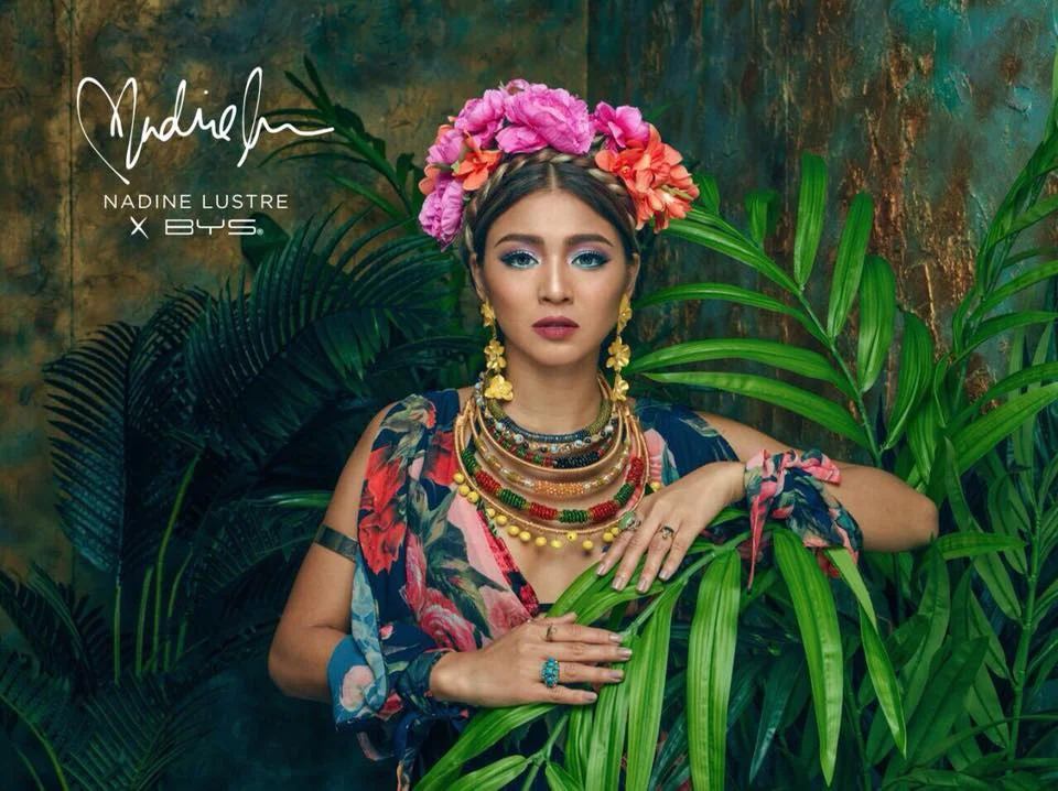 nadine modern frida.jpg