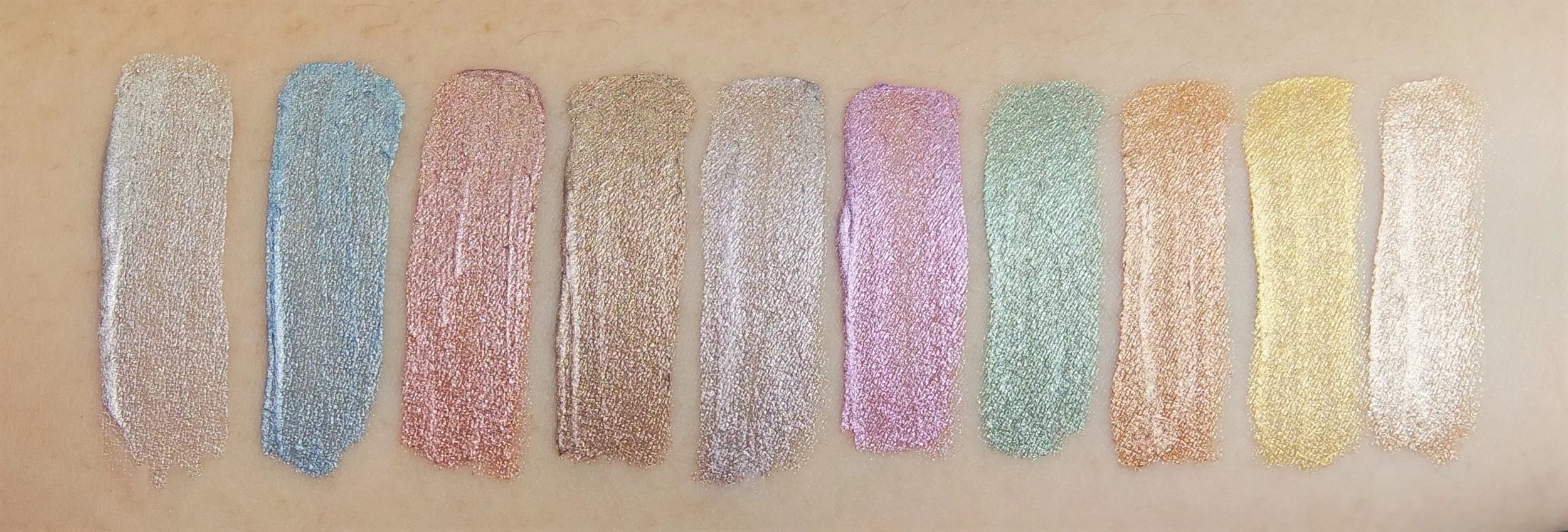 Swatches, from left: 18, 19, 16, 15, 14, 17, 20, 13, 11, 12