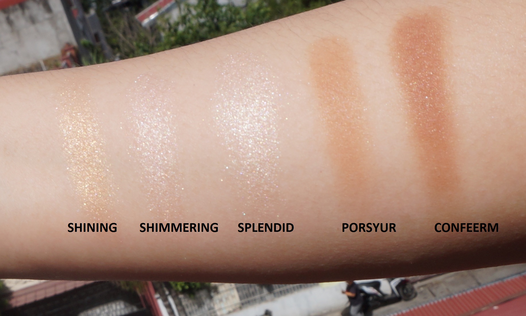 Highlighter and contour swatches