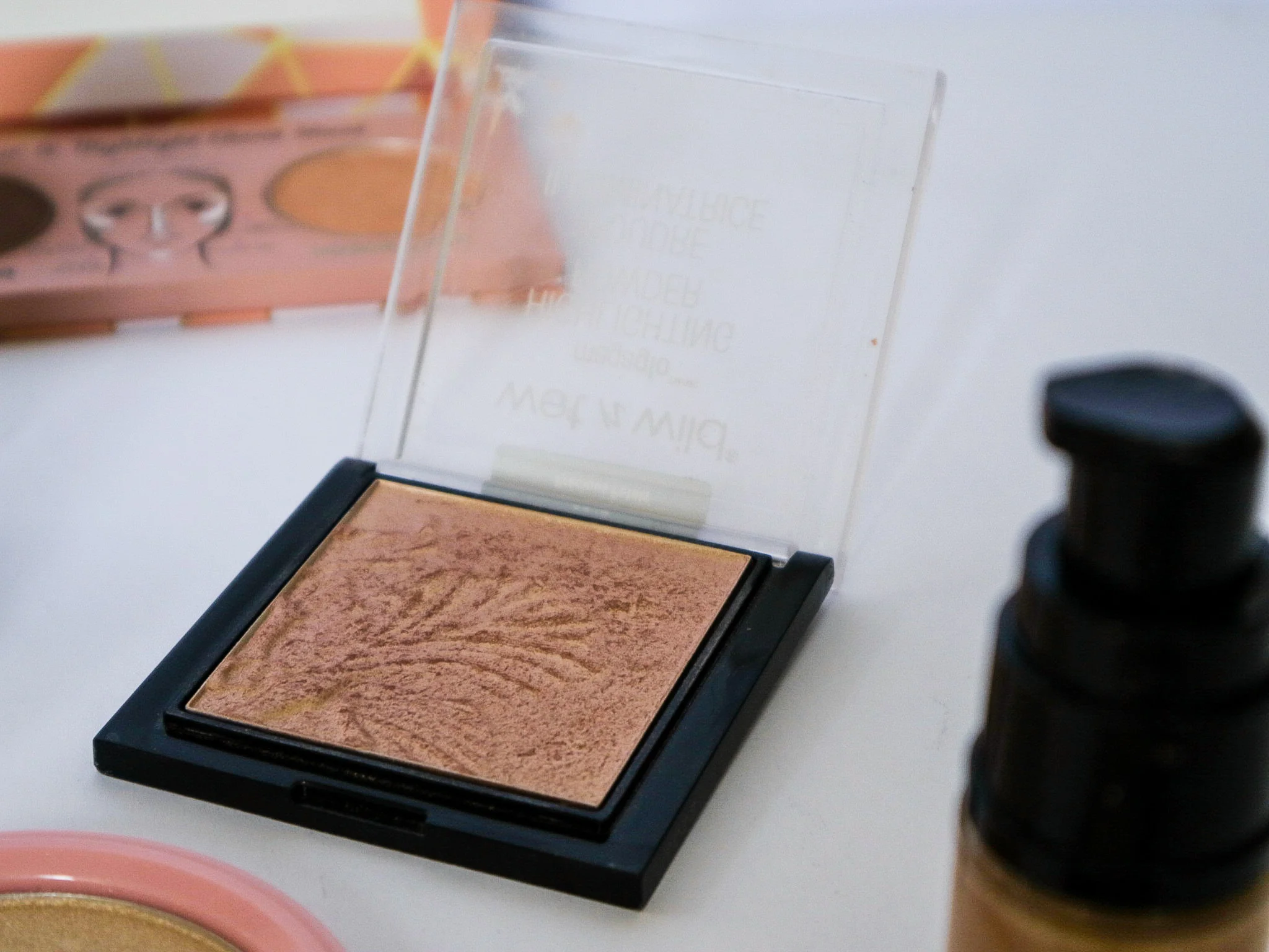 1901 highlighters for morena-26-wet-n-wild-precious-petals.jpg