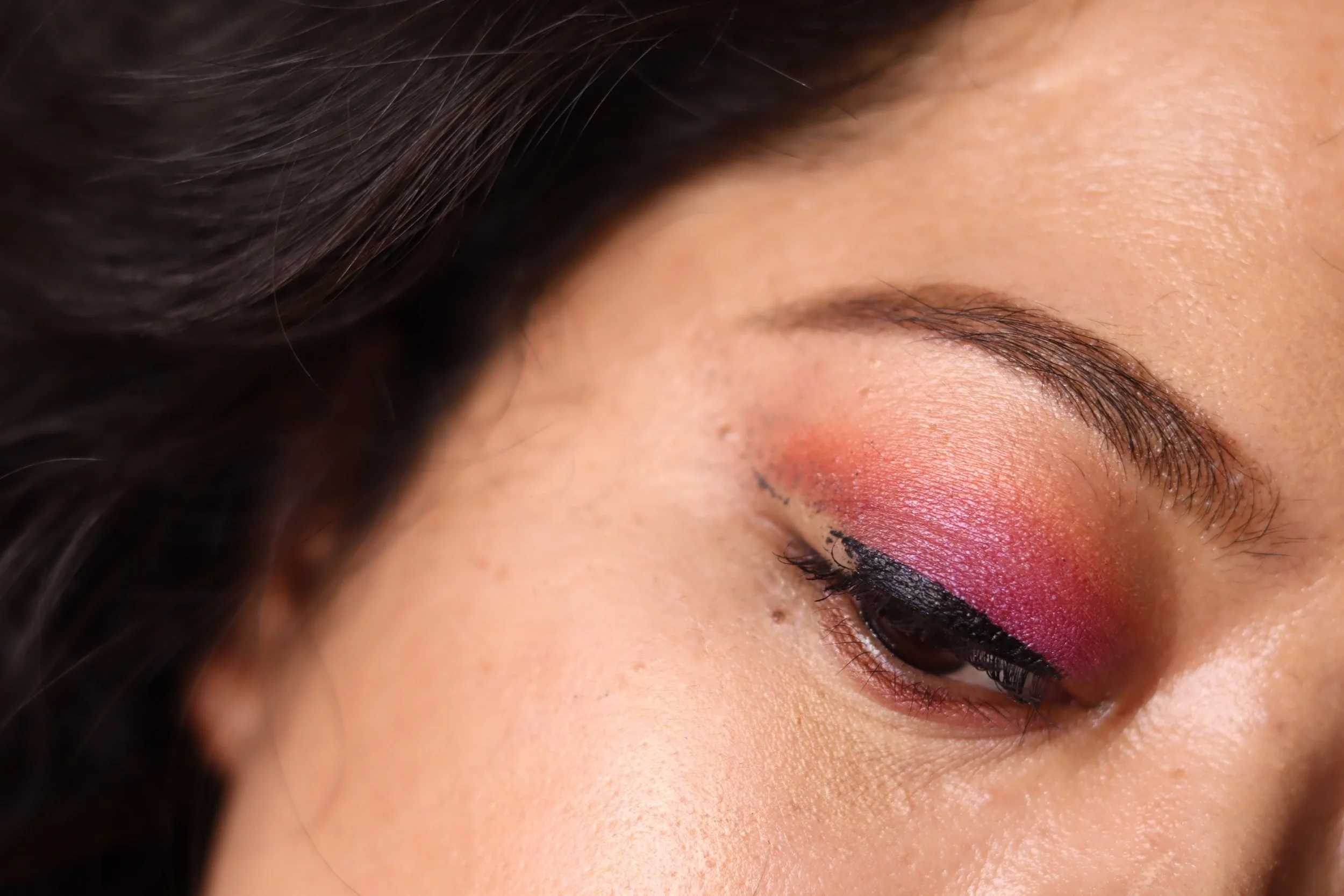 Here’s what it looks like after ten hours. My eyeliner has completely failed, but the brows were not moved.
