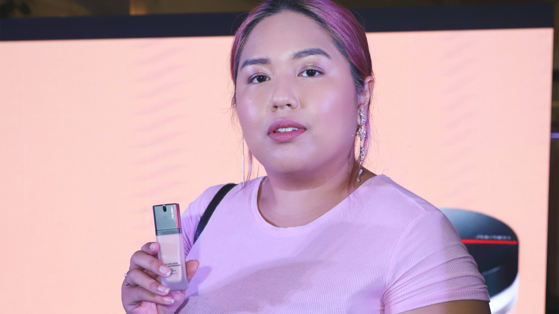 Freshly applied at the launch event: I had better skin that day and the foundation made me look flawless! I was surrounded by some onlookers, and we were all shocked after the makeup artist finished. (Photo by Shiseido)