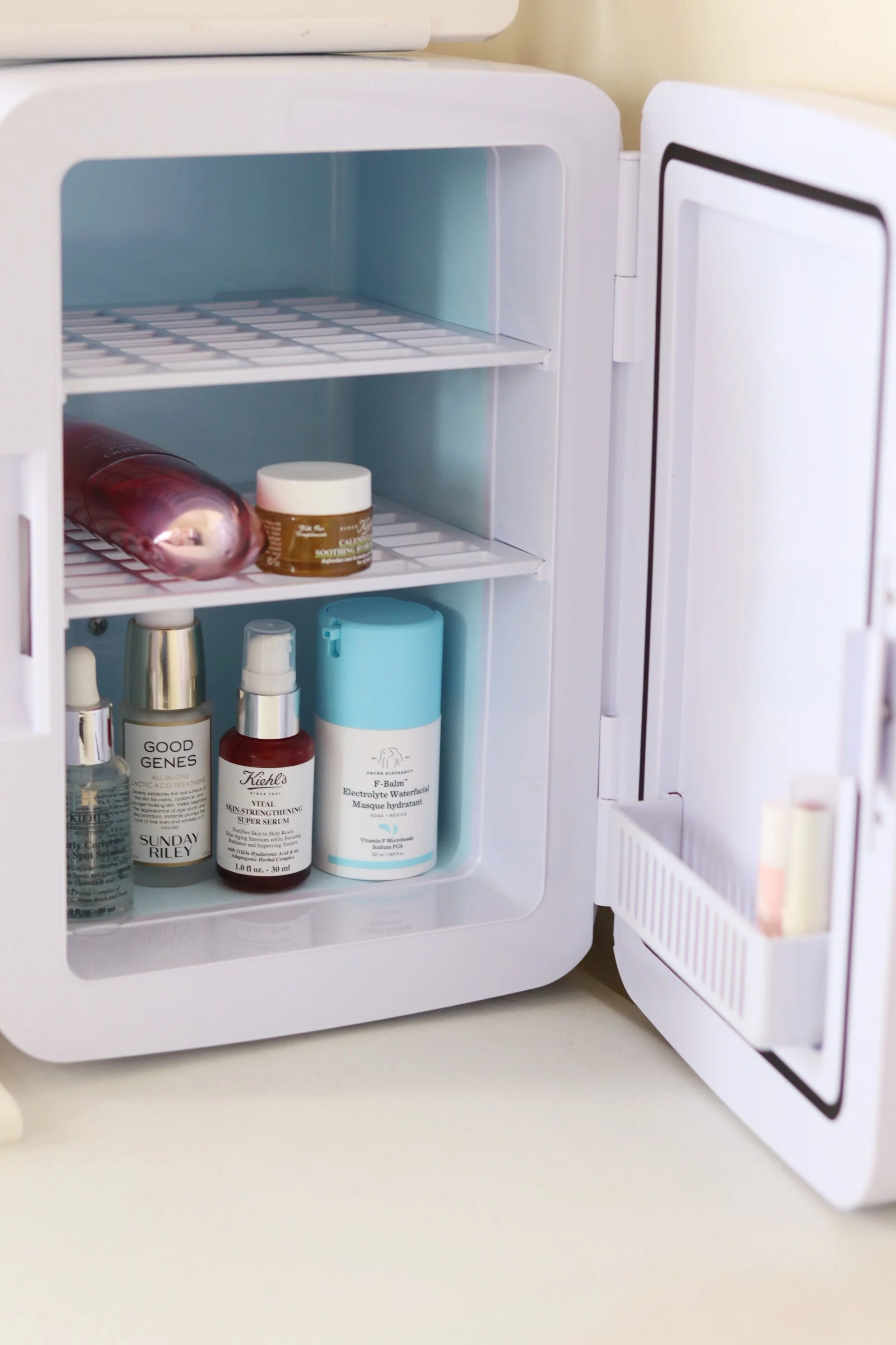 Do you really need a beauty fridge? The pros and cons of this IG