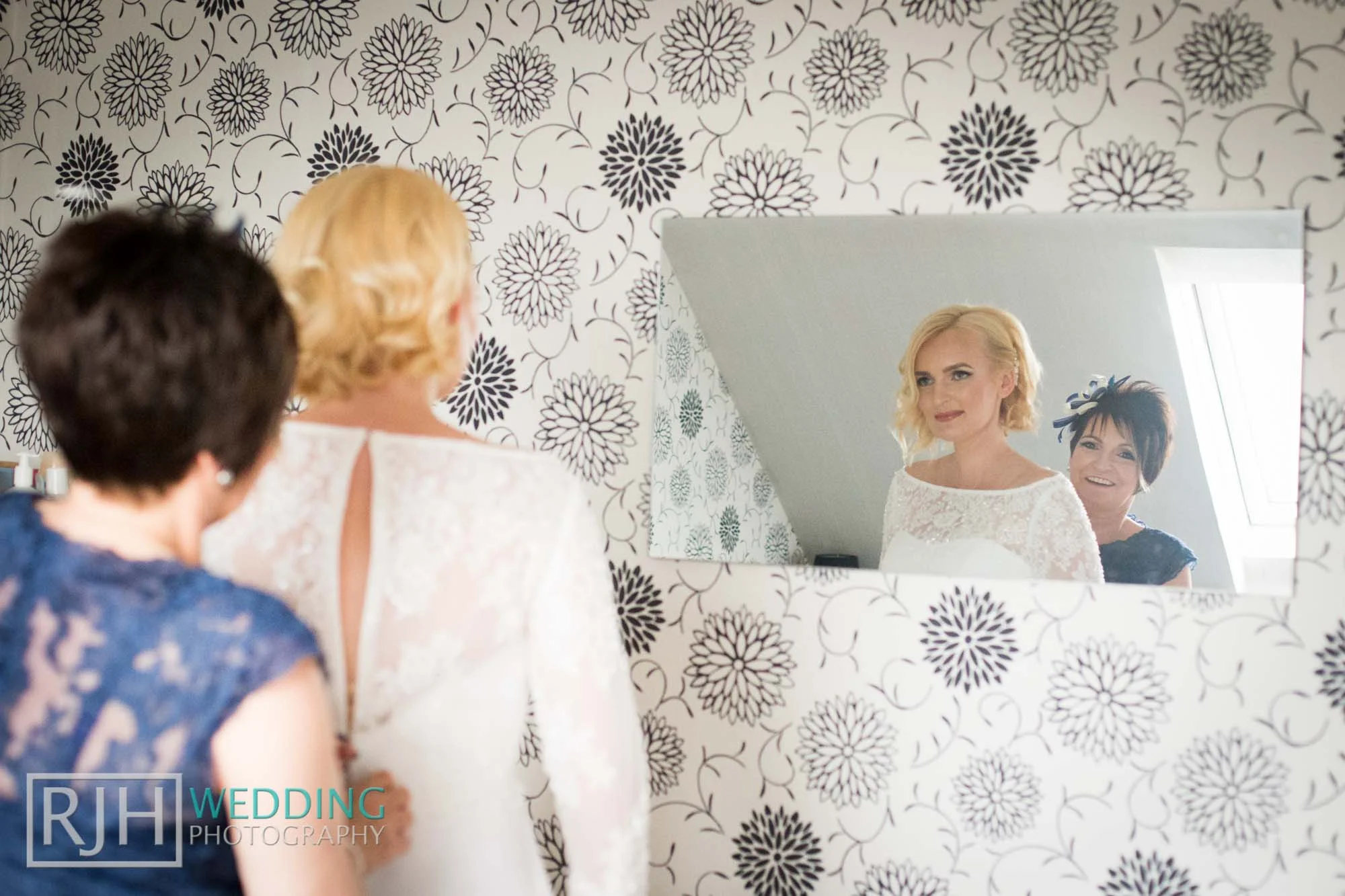 Sheffield City Hall_Ellis Wedding_72_IMG_4072.jpg