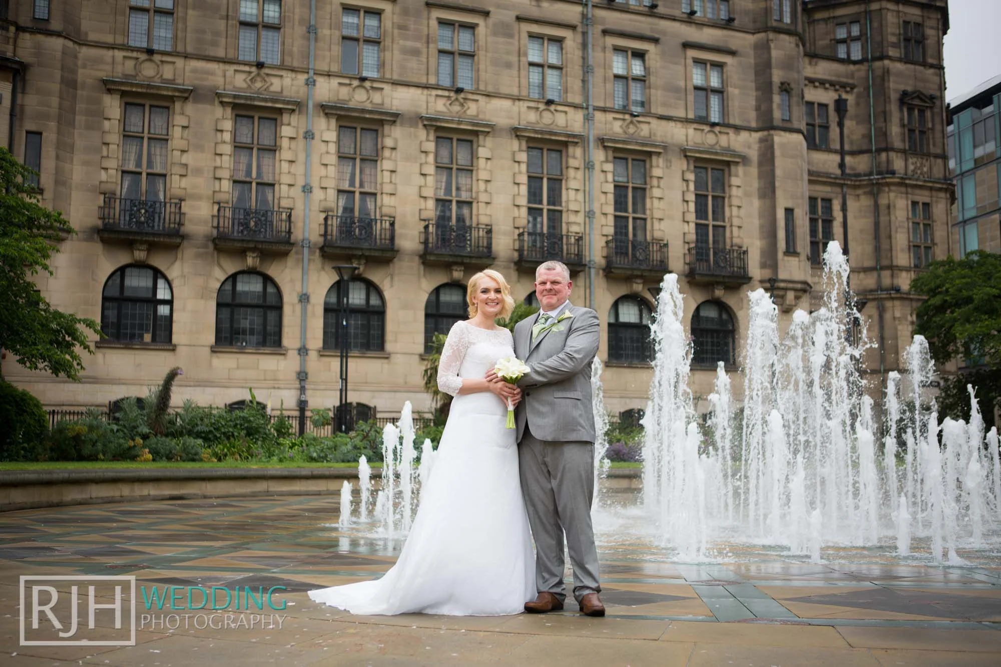 Sheffield City Hall_Ellis Wedding_325_3C2A3721.jpg