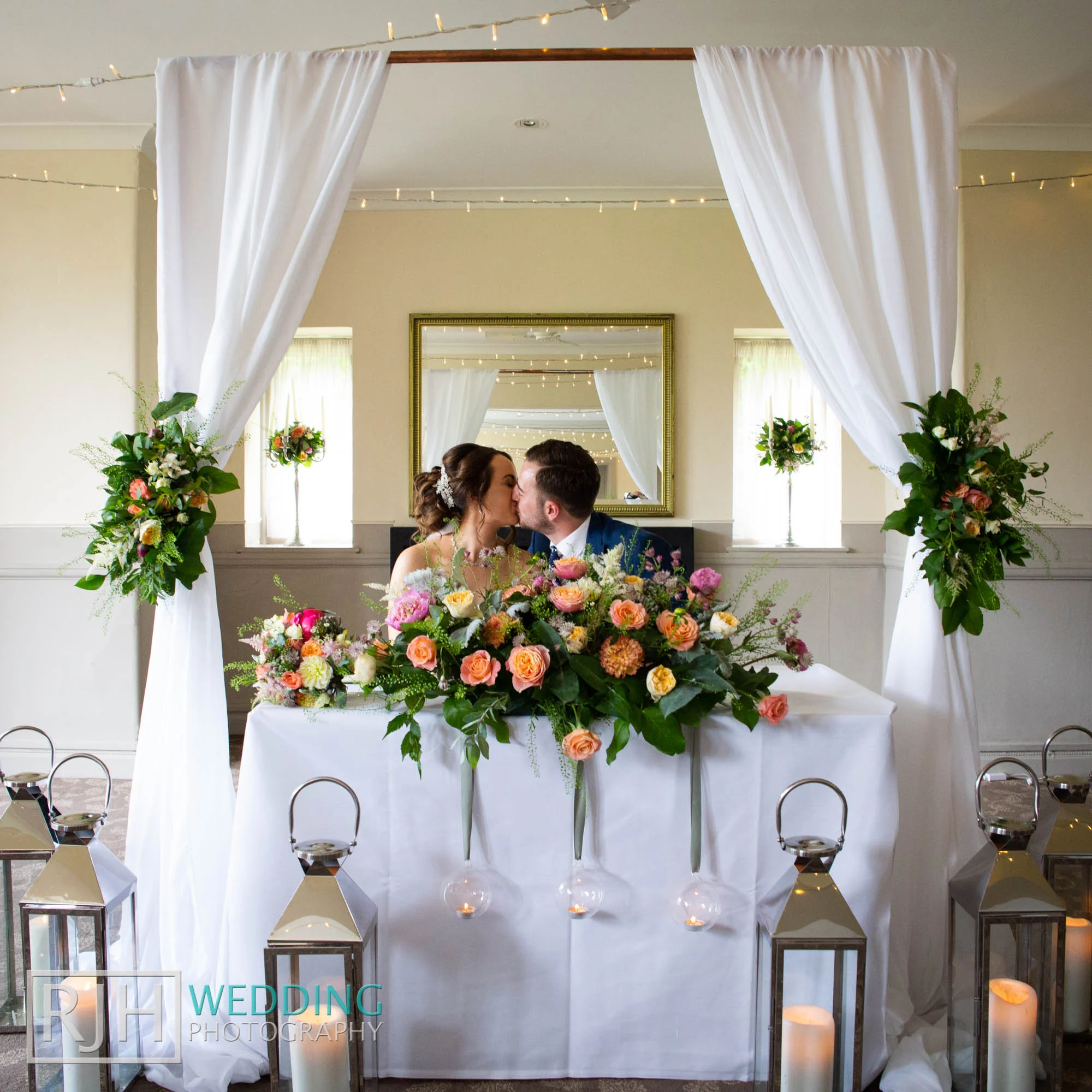 Whirlowbrook Hall Wedding Photography_Jack & Lydia_043_3C2A3208.jpg